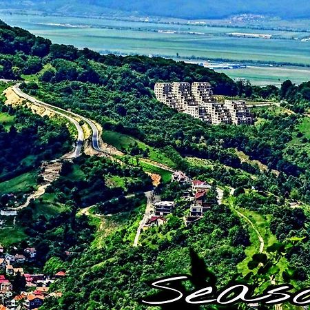 Seasons Mountain Suite Brasov Luaran gambar