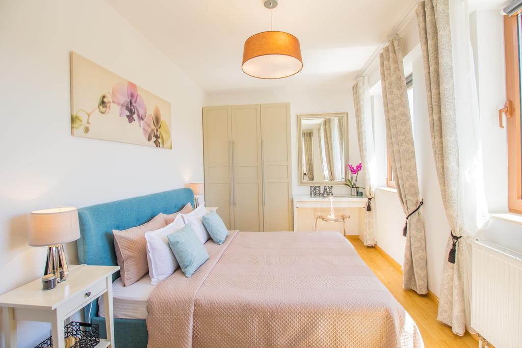 Seasons Mountain Suite Brasov Luaran gambar