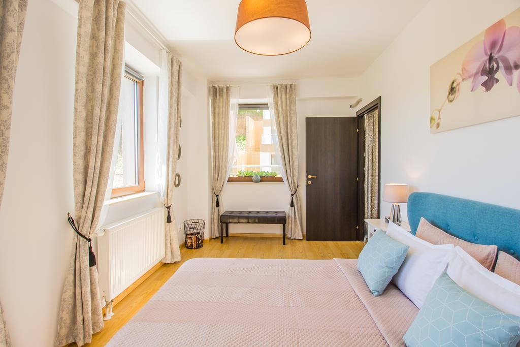 Seasons Mountain Suite Brasov Luaran gambar
